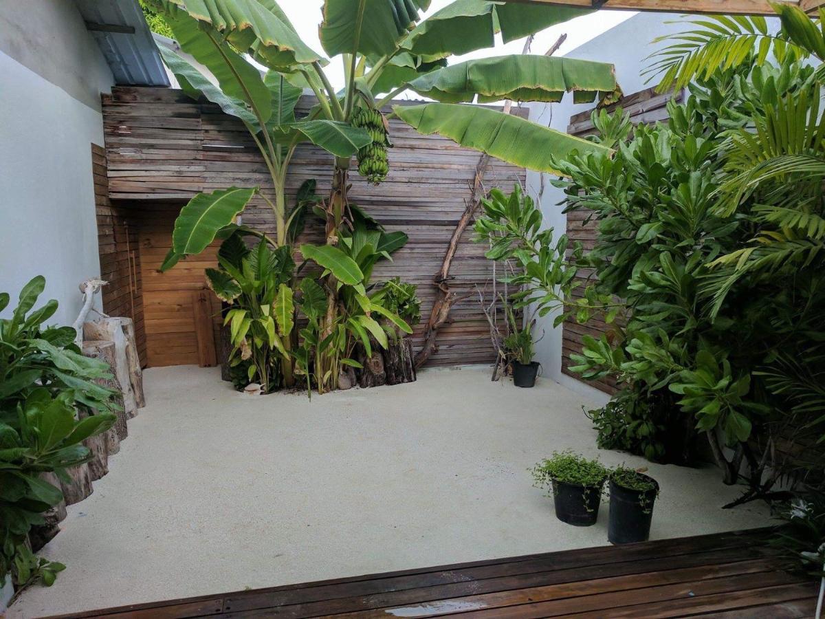 Rasdhoo Wave Blue Bed and Breakfast Buitenkant foto
