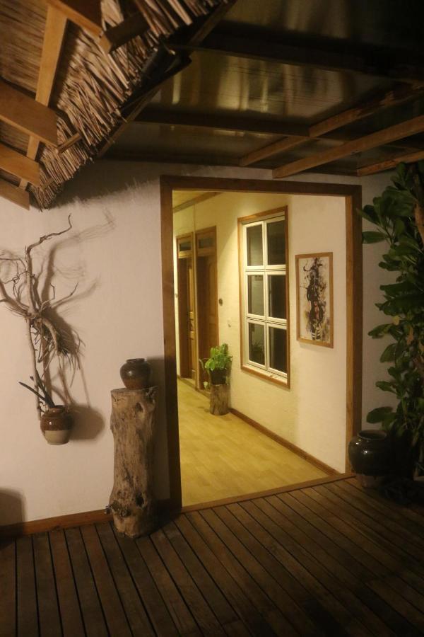 Rasdhoo Wave Blue Bed and Breakfast Buitenkant foto