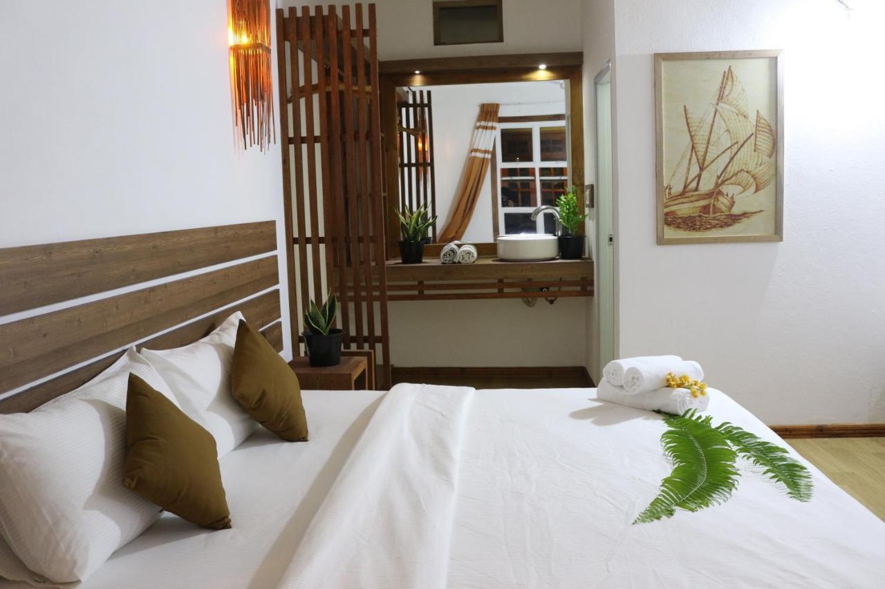 Rasdhoo Wave Blue Bed and Breakfast Buitenkant foto