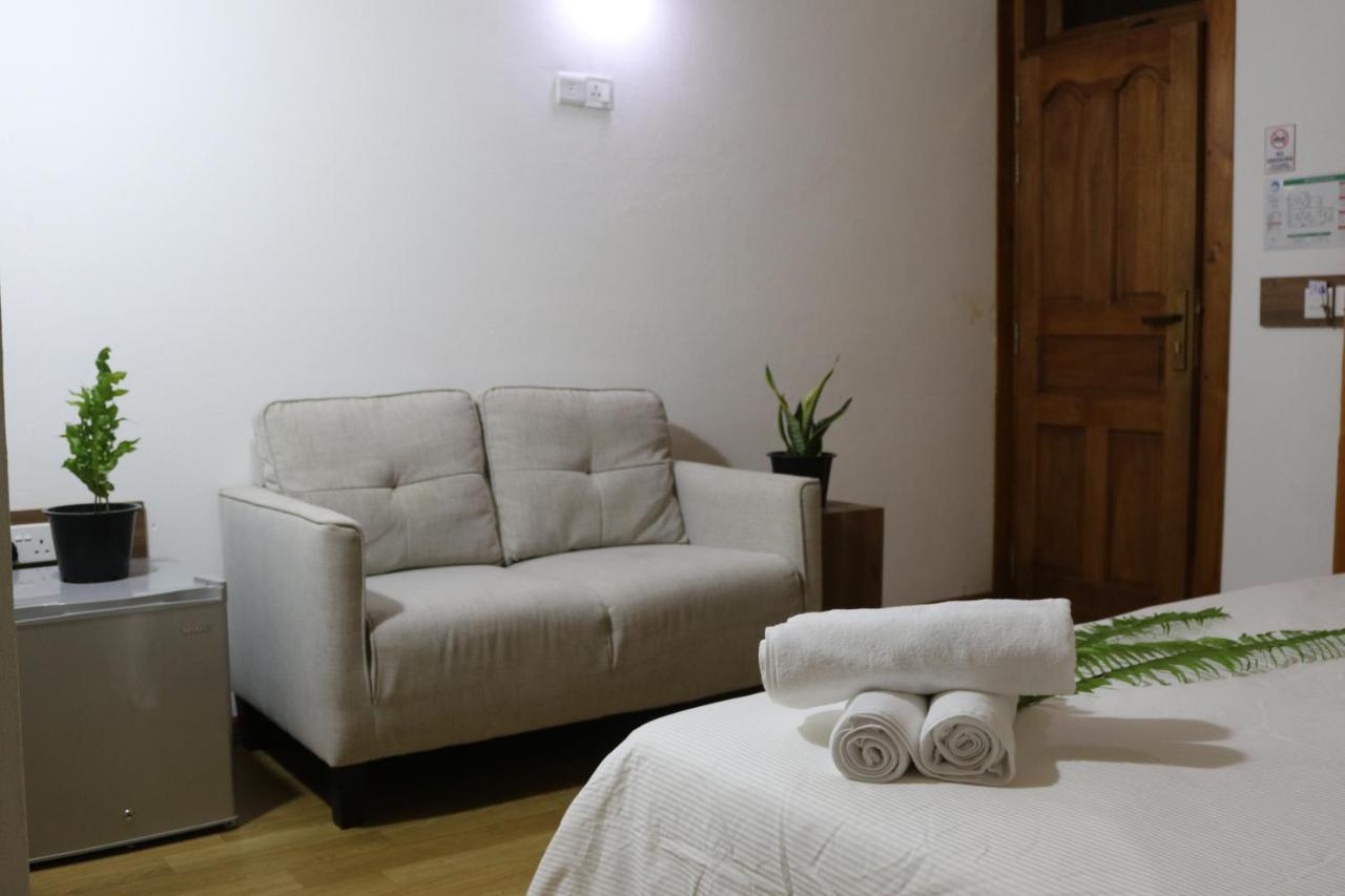 Rasdhoo Wave Blue Bed and Breakfast Buitenkant foto