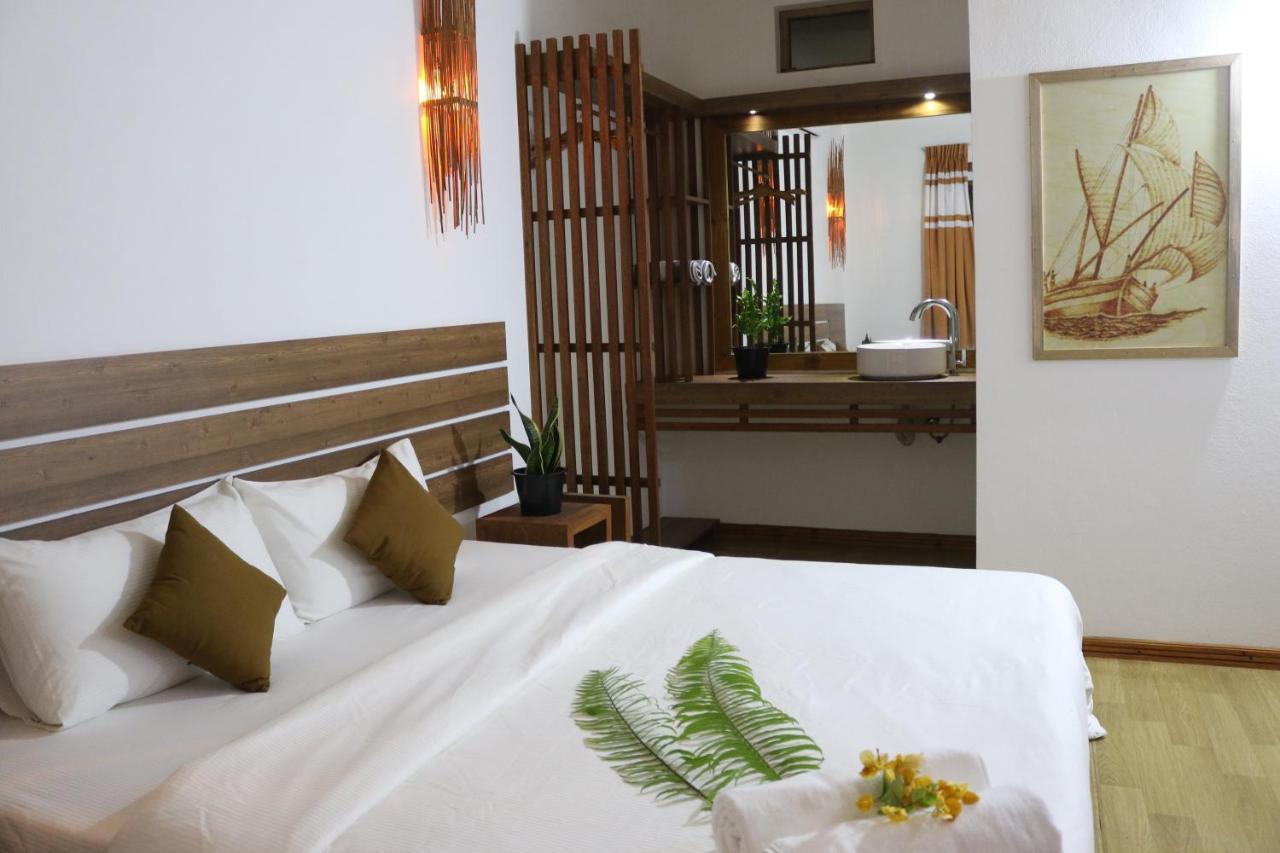 Rasdhoo Wave Blue Bed and Breakfast Buitenkant foto