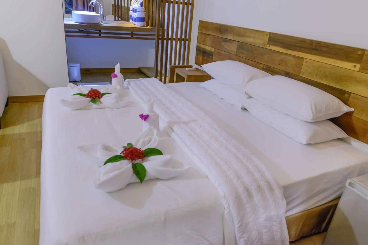 Rasdhoo Wave Blue Bed and Breakfast Buitenkant foto